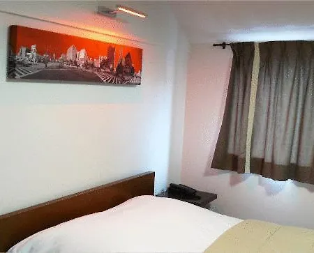 Hotel Le Depart *